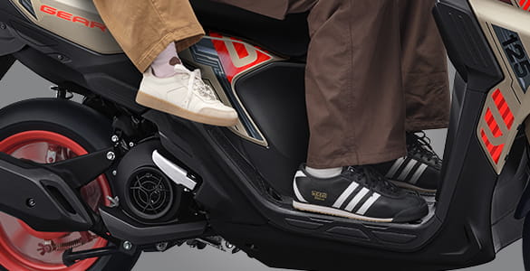Pijakan Kaki Anak Gear