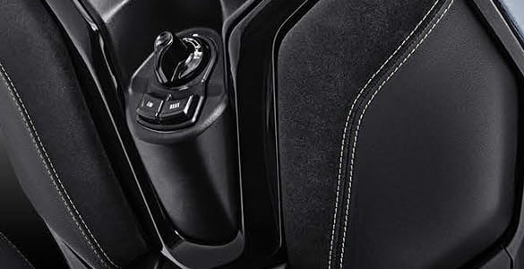 Special TECH MAX Lid Cover XMax
