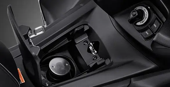 5.5L Fuel Tank Capacity Aerox 155 VVA